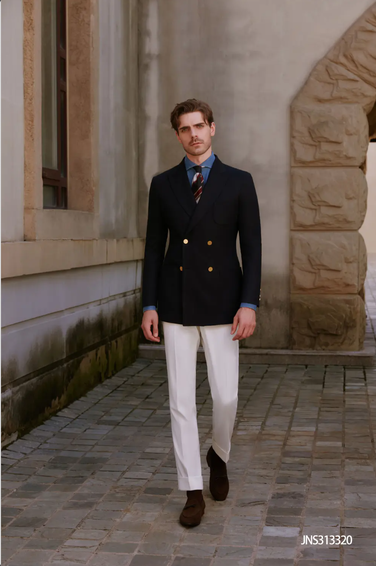 Knitted Fabric Causal Capsule